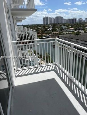 Photo - 427 Golden Isles Dr Unit 10D