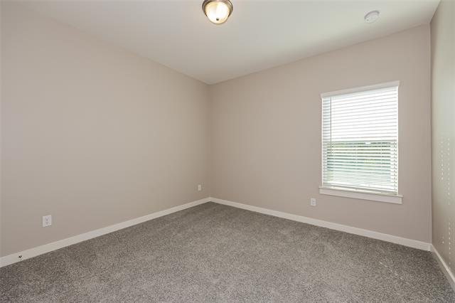 Photo - 3027 Songbird Ln