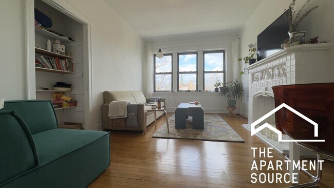 Photo - 2921 W McLean Ave Unit 3