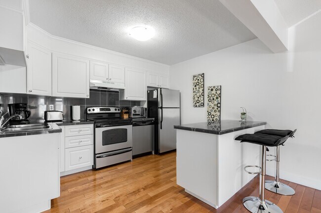 Photo - 2151 Hamilton St Unit 19