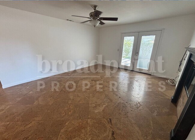 Photo - 1158 Corral Glen