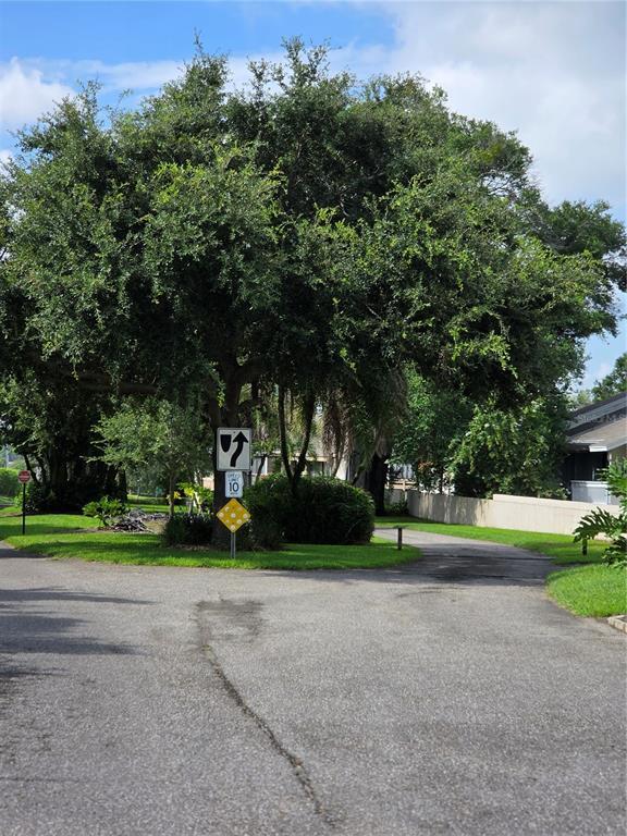 Photo - 266 Orienta Point St