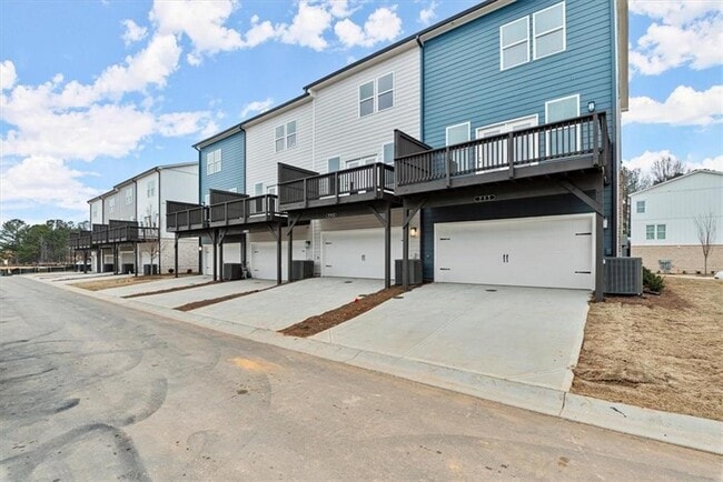 Photo - 741 Payton Ln