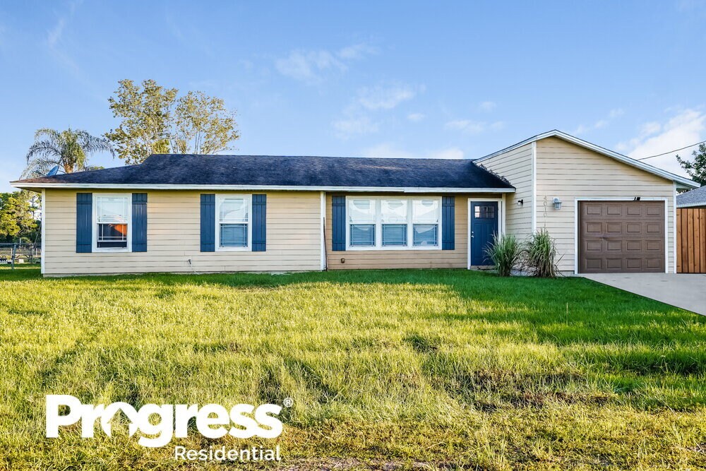 Photo - 4010 14th St W