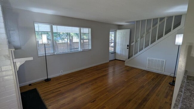 Photo - 226 W Tennessee Ave