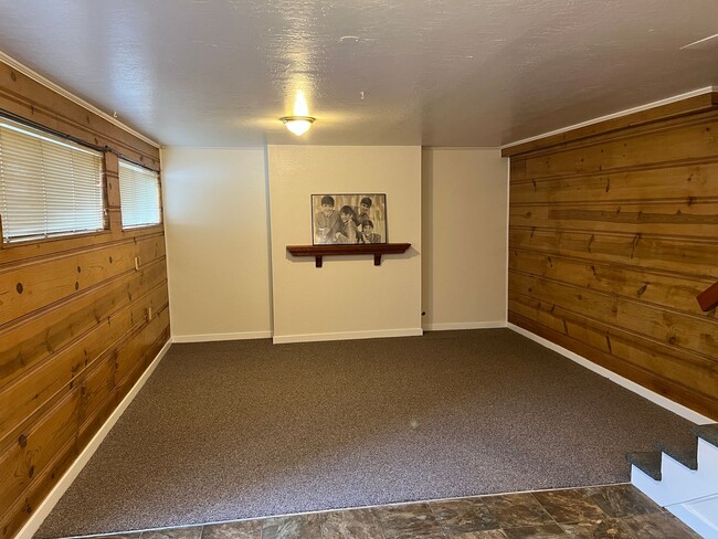 Photo - 500 SQFT. STUDIO UNIT NEAR DOWNTOWN HAYWARD. PRIME LOCATION, PRIVATE ENTRENCE, AND MORE!!!