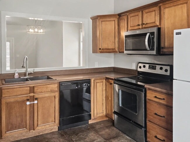 Photo - 6156-6158 Fairgrove St Unit 6156 Fairgrove St