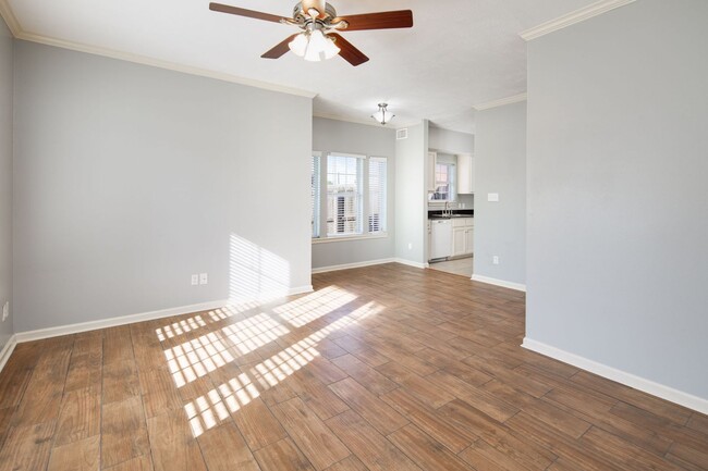 Photo - IMMEDIATE MOVE IN!!!  3 bedroom 3 Bathroom Duplex Next Door to Blinn!