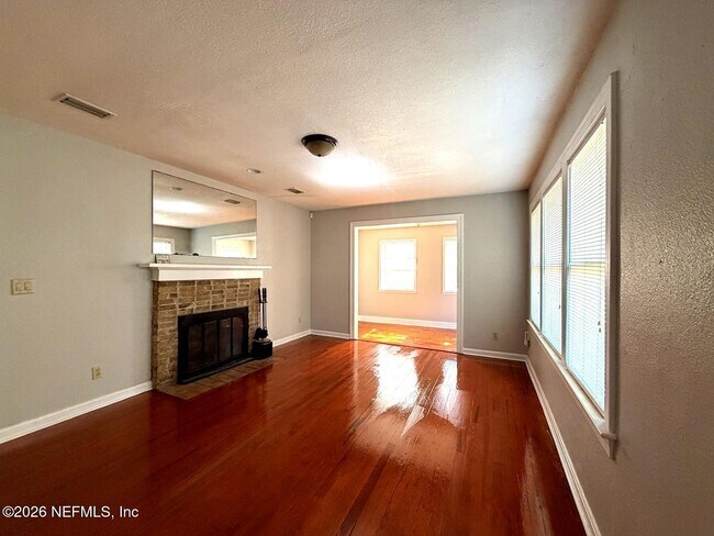 Photo - 2414 Prospect St