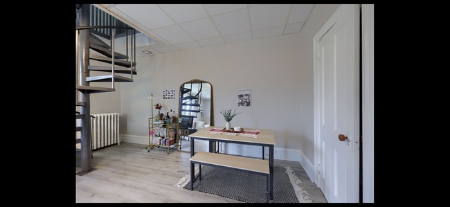 146 E Clay St Unit 3
