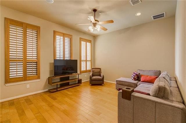 Photo - 8728 Iron Horse Dr