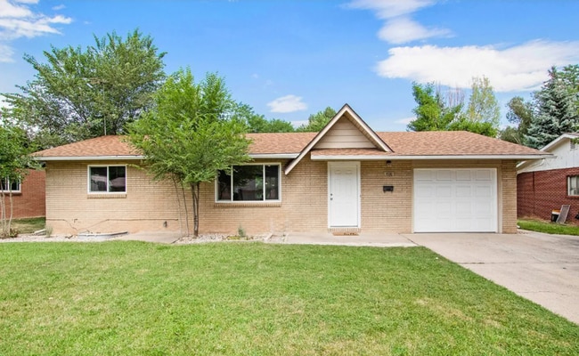 Building Photo - 1920 Springfield Dr