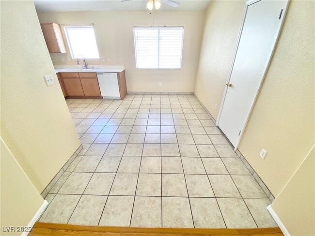 Photo - 5432 Eagle Claw Ave