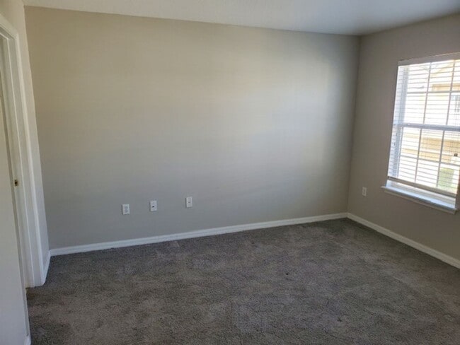 Photo - Lovely 2/2 Condo in Harmony!