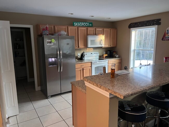 Photo - 9 Batmanuel Ln