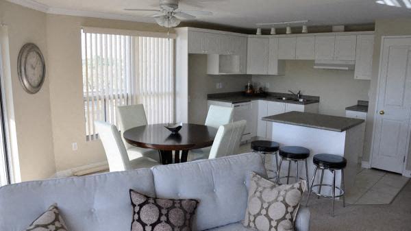 Photo - 100 Eagle Street (Rivers Edge II)