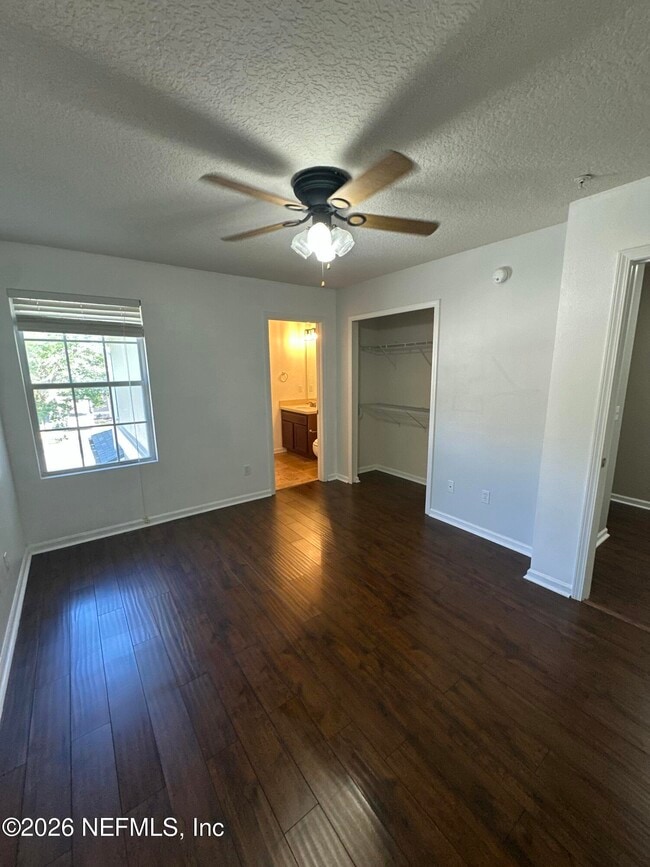 Photo - 271 Leese Dr
