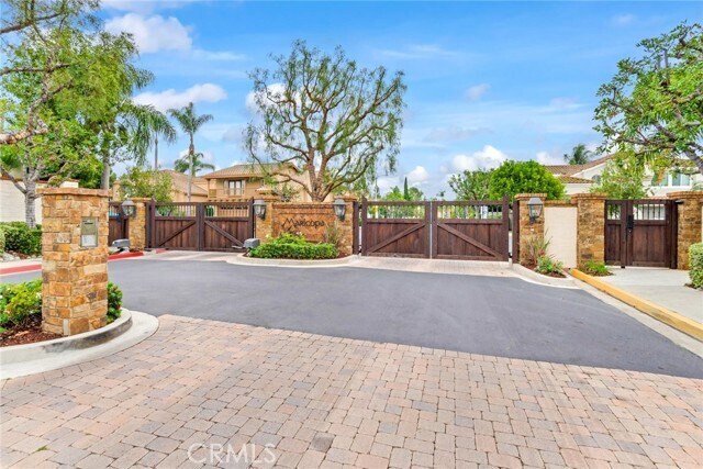 Photo - 13271 Montecito