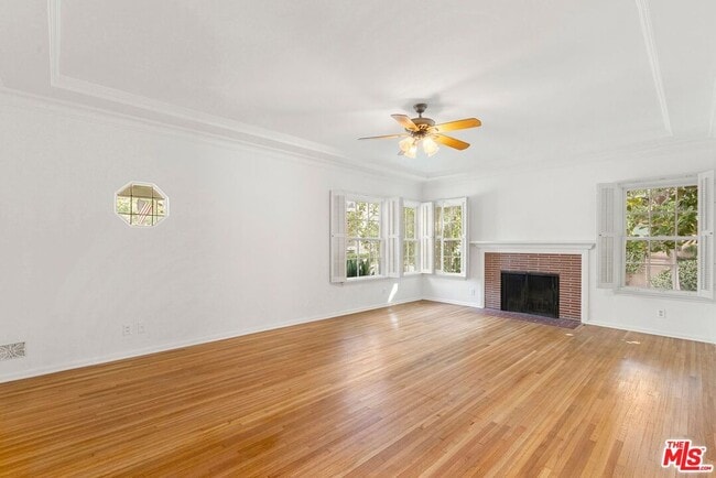 Photo - 10593 Wilkins Ave