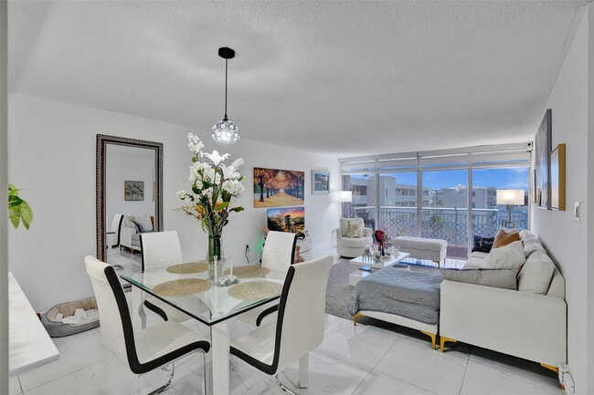 Building Photo - 18041 Biscayne Blvd Unit 503