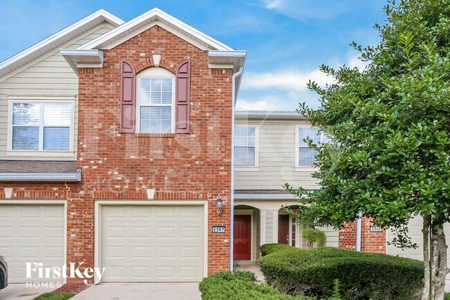 Photo - 6947 Roundleaf Dr House