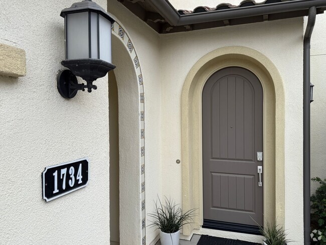 Building Photo - Newly Remodeled Attached ADU in the Aviara... Rental