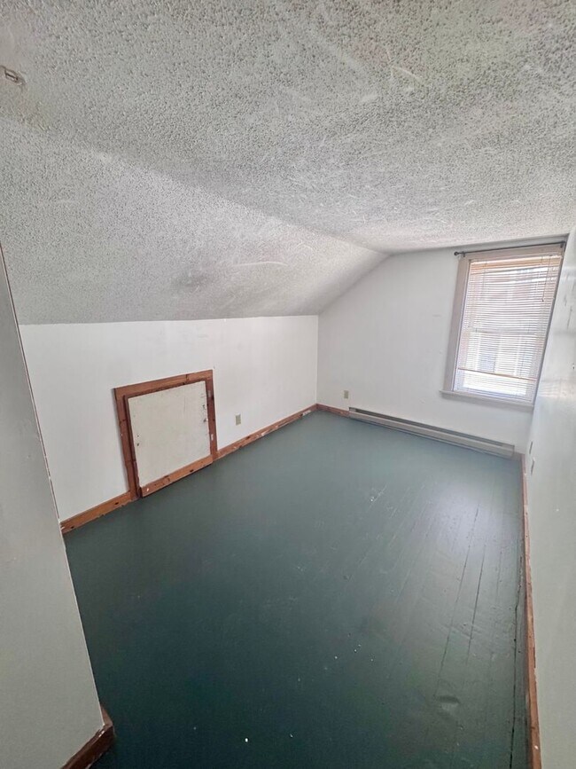 Photo - 156 Main St Unit 3