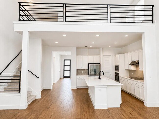 Photo - 712 Pinnacle View Dr