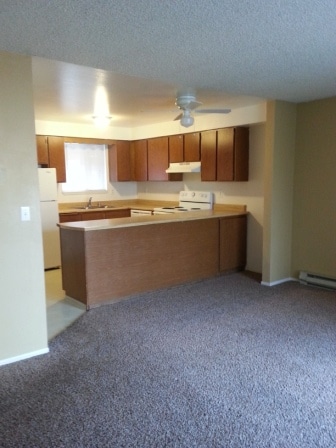 Photo - Amberwood Club Apartments