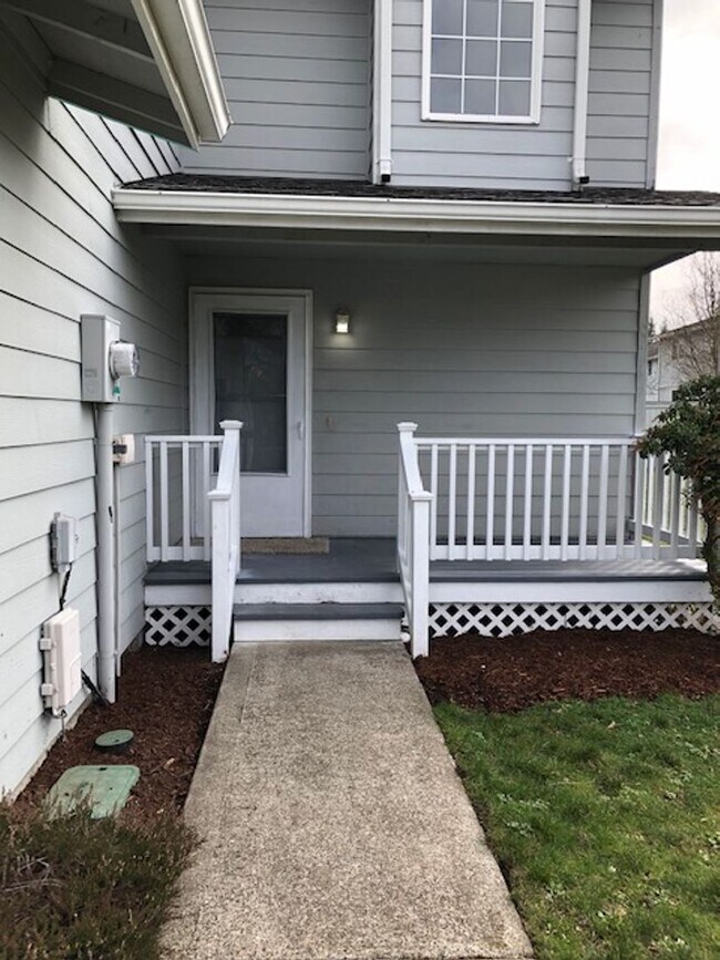 Photo - 15308-15310 Berry Valley Rd SE