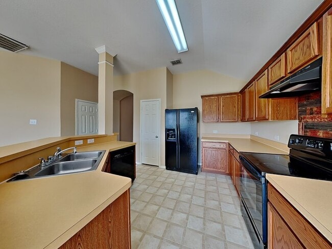 Photo - 645 Chalk Knoll Rd