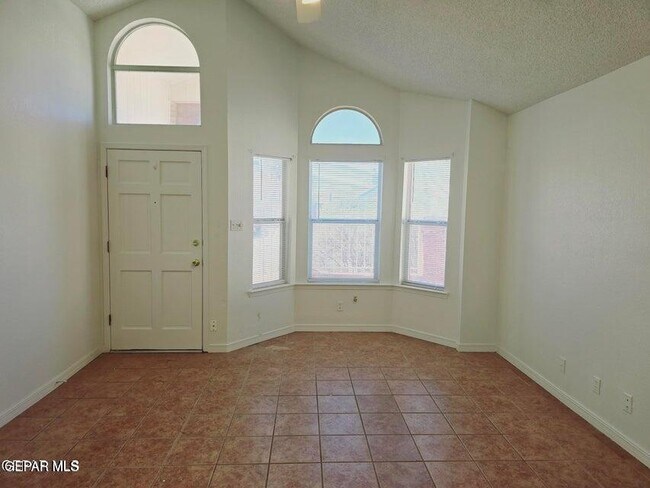 Photo - 7219 Oval Rock Dr