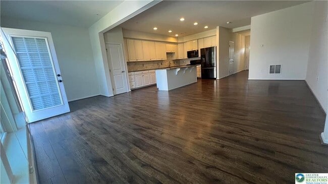 Photo - 1156 Westminster Dr