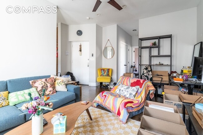 Photo - 944 Marcy Ave