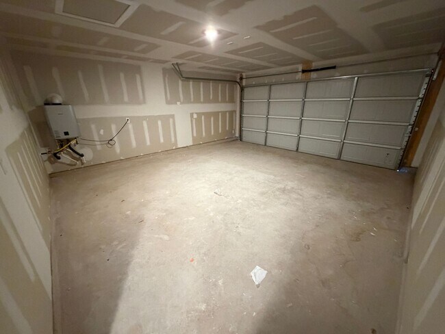 Photo - 10551 Aqueduct Crk