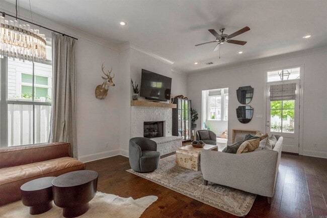 Photo - 3 Bedroom House in Rouzan | Community Pool