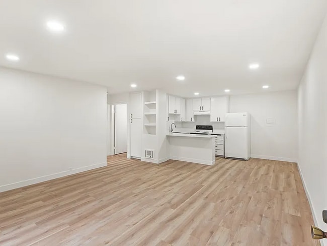 Photo - 6358 Rancho Mission Rd Unit 613