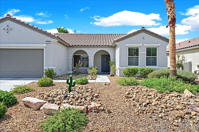 2267 Potter Lake Ave