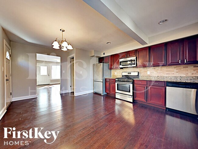 Photo - 1546 Highridge Pkwy