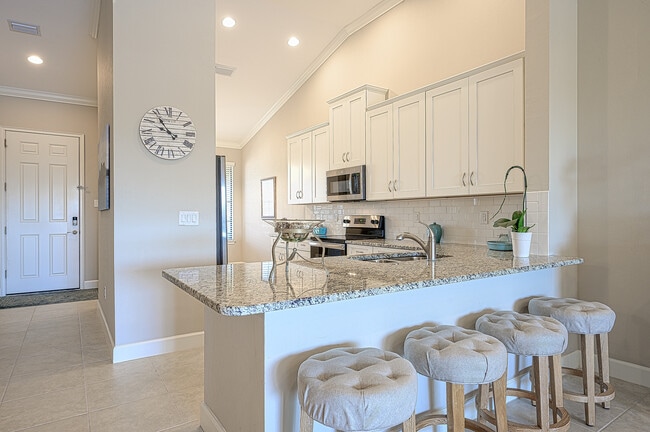 Kitchen - 9420 Benvenuto Ct Unit 202