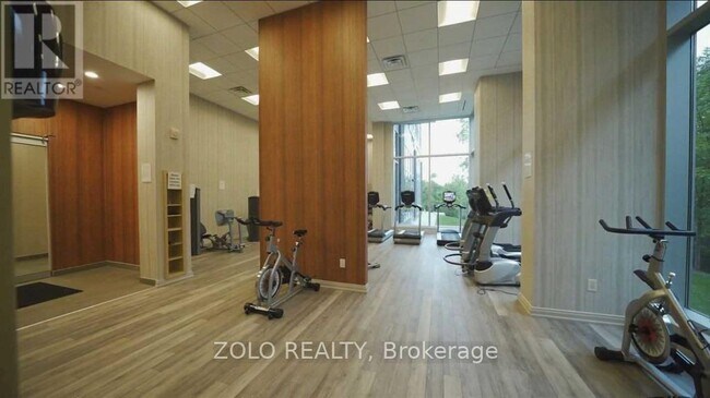 Photo - 8763 Bayview Ave Unité 325