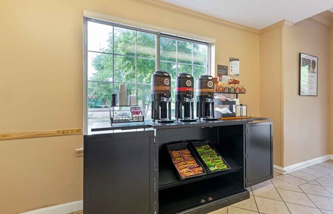 Furnished Studio-Washington, D.C. - Germantown - Town Center