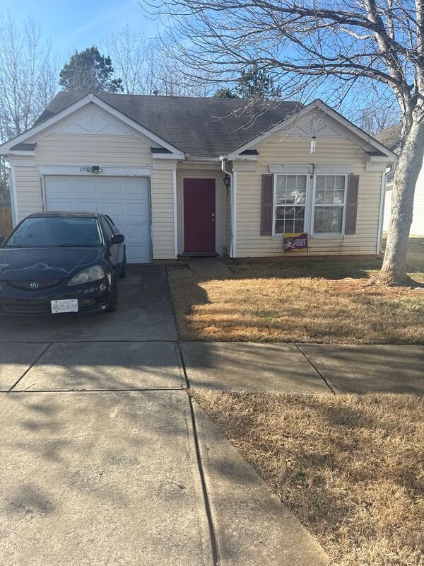 Photo - 1608 Lynford Dr