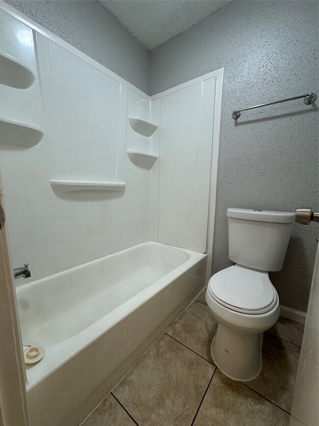 Photo - 11217 Pender Ln
