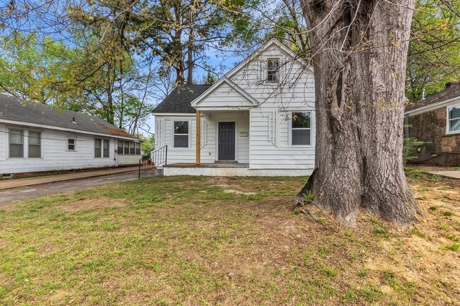 Building Photo - 3480 Vernon Ave