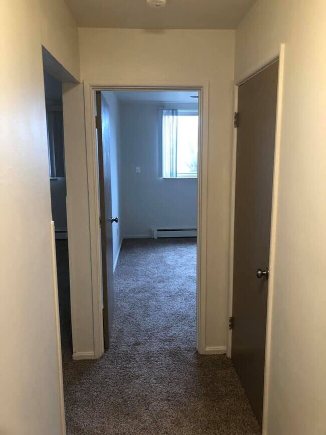 Kinsey Village Apartments Xenia, OH