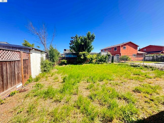 Photo - 1724 96th Ave