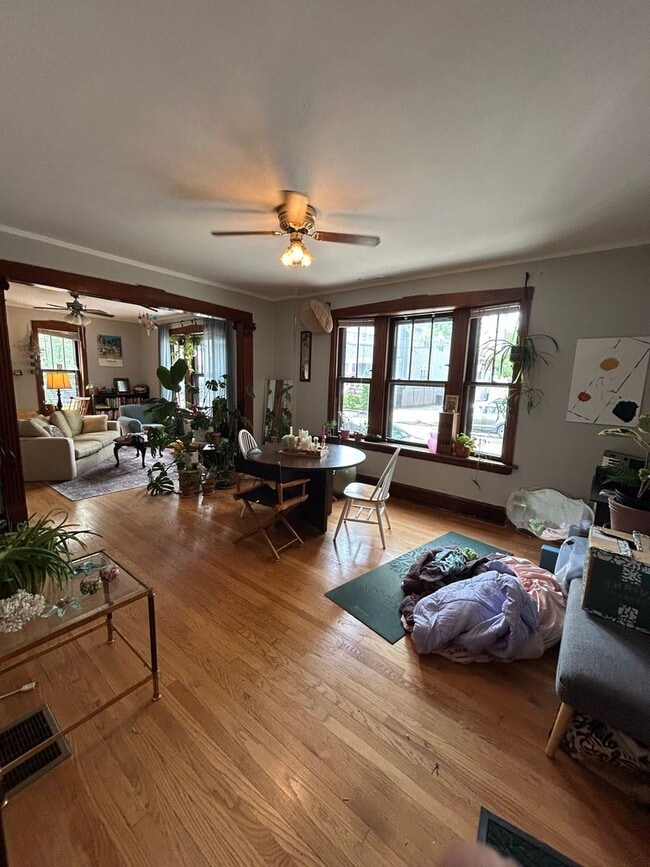 Photo - 3549 N Damen Ave Unit 1