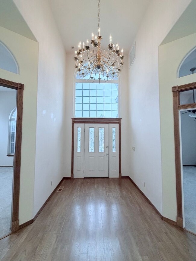 Photo - Beautiful Craftsman Style Rambler Must See!!