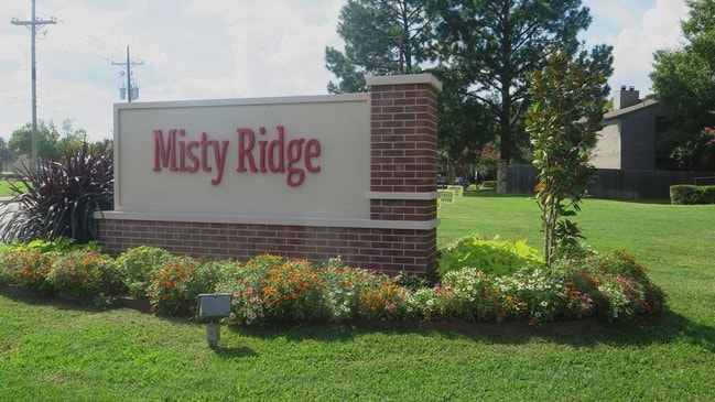 ¡Bienvenido a casa! - Misty Ridge- Specials Available